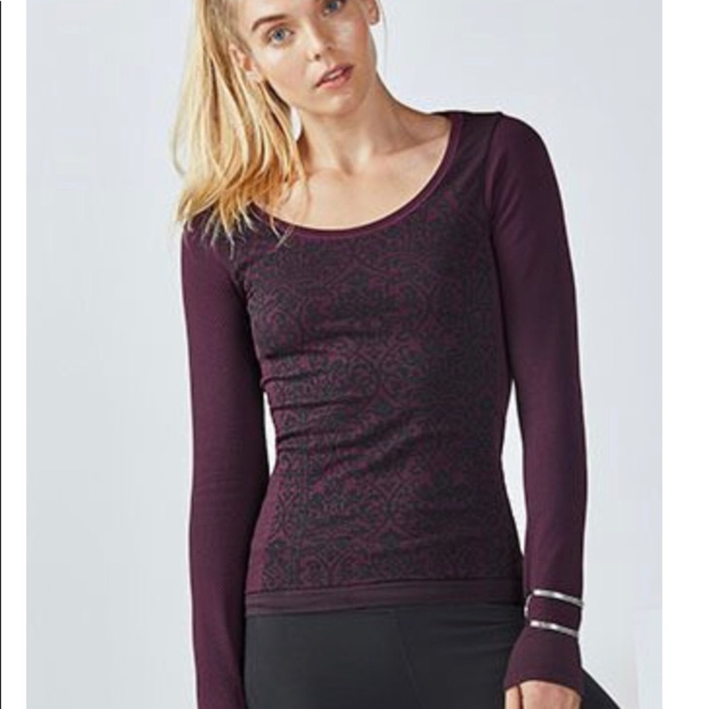Fabletics Seamless Oula LS Top Size M